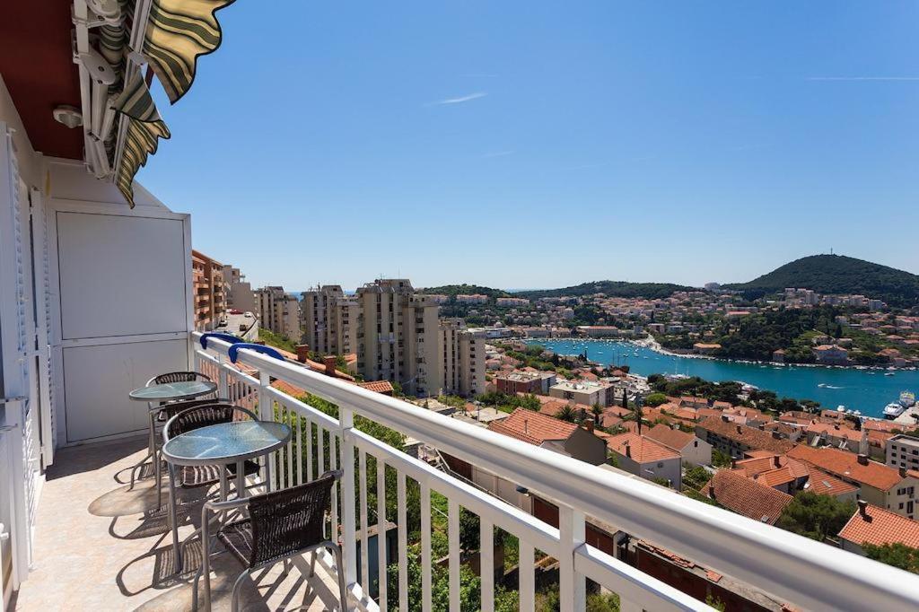 Apartment Panorama Tarik *
